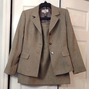 💼 Le Suit Petite 2 Piece Business Suit